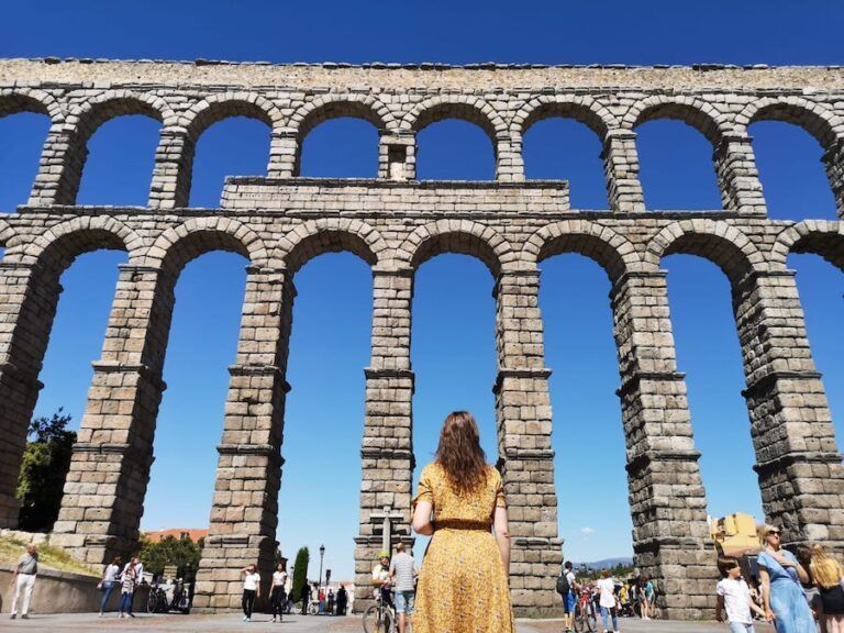 donde aparcar en Segovia