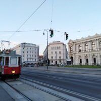 Cómo ir del aeropuerto de Viena al centro de la ciudad tren-del-aeropuerto-de-viena-al-centro-