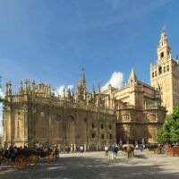 Visita a la Catedral de Sevilla y la Giralda (precios, horarios, etc...) catedral-de-sevilla-interior