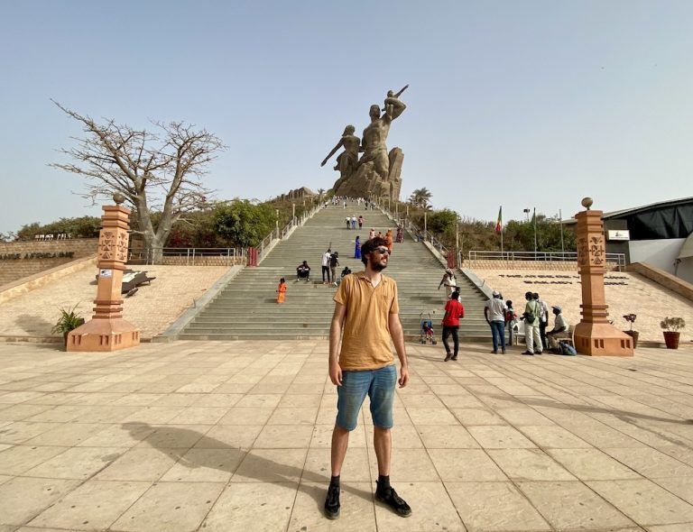 que ver en dakar monumento renacimiento africano
