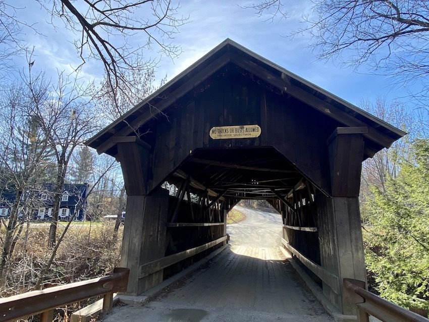 Puente cubierto de Gold Brook encantado vermont