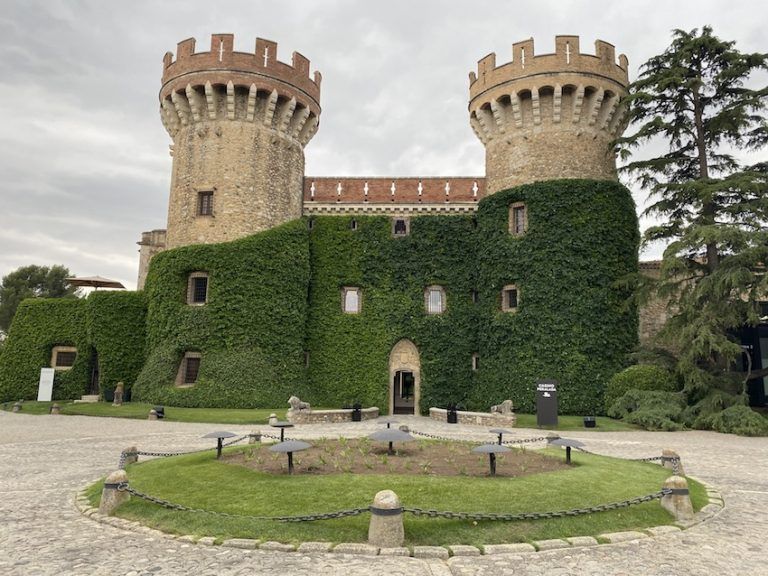 castillo para visitar en peralada
