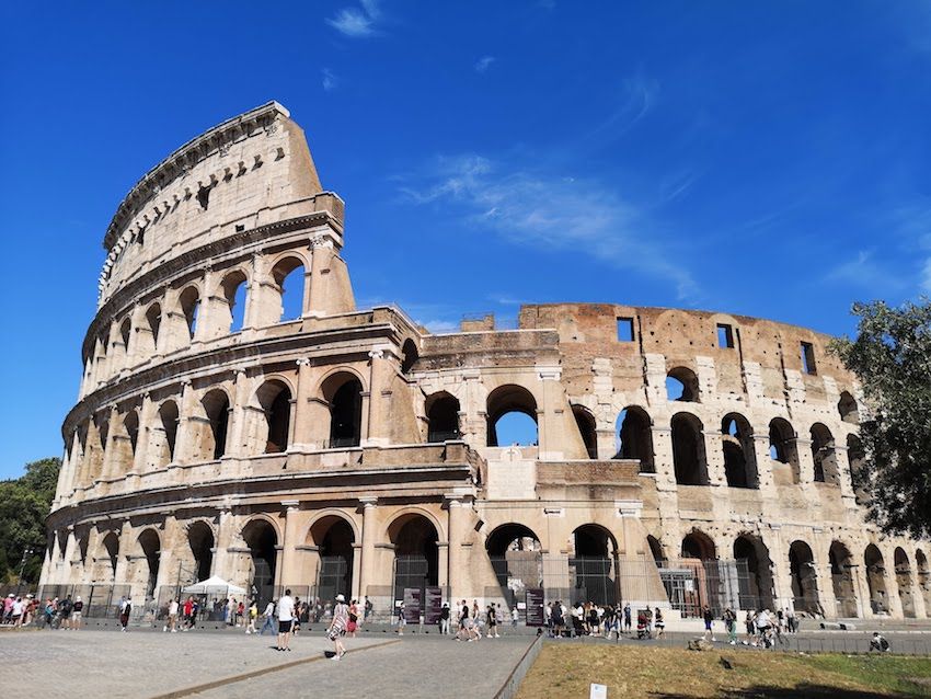 consejos para viajar a roma coliseo