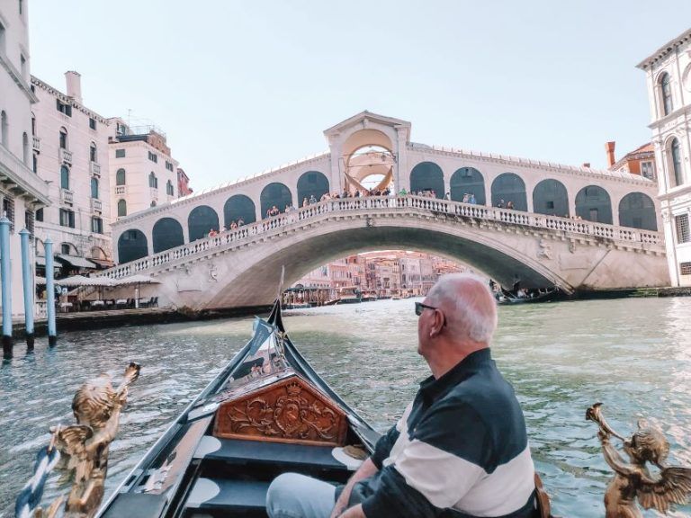 paseo en gondola en venecia