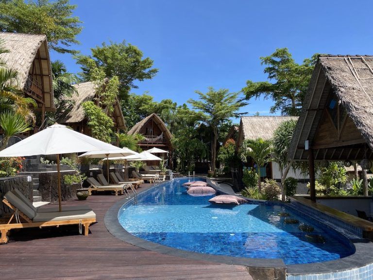 donde dormir en bali barato