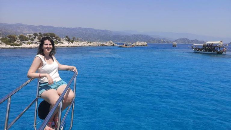 paseo en barco costa turquesa