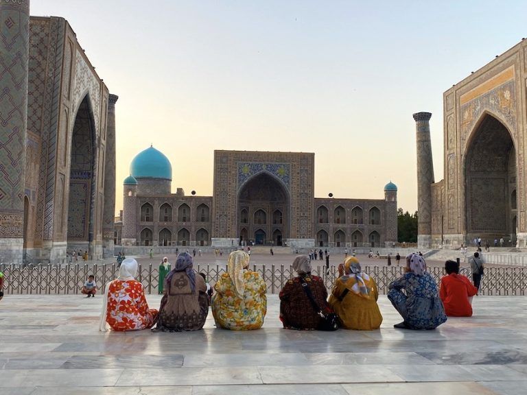 ruta por uzbekistan plaza rajastan