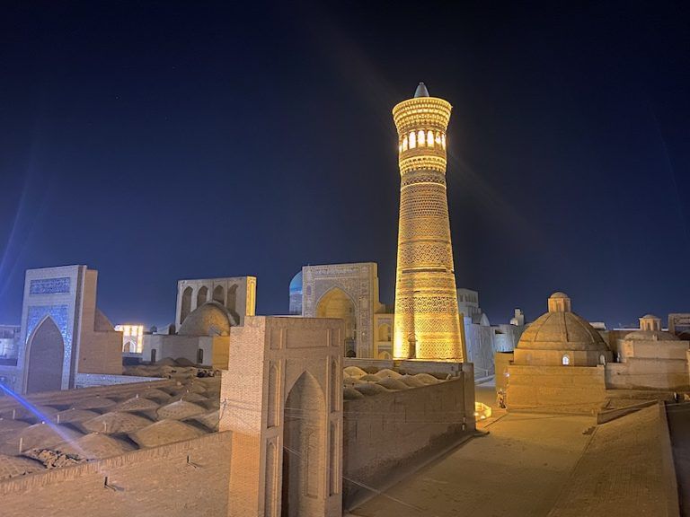 bujara que ver uzbekistan