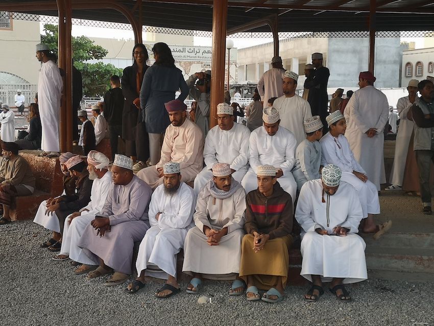 mercado cabras nizwa