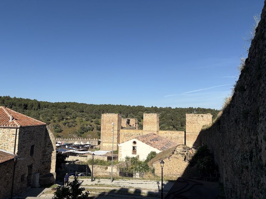 buitrago de lozoya madrid