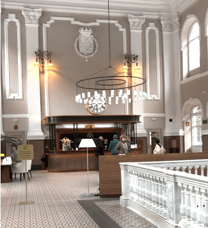 interior canfranc estacion